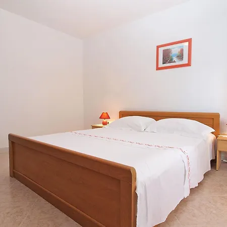 Bruno 157 Daire Pula