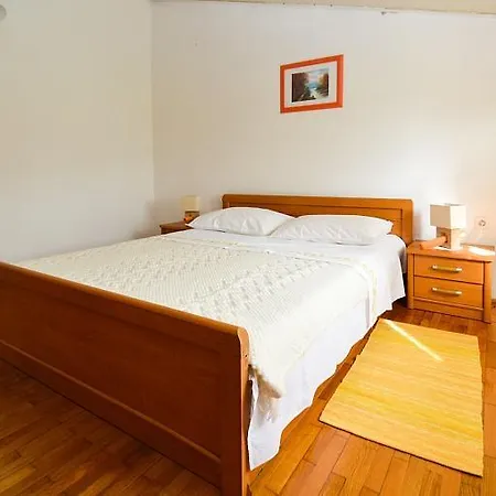 Apartment Bruno 157